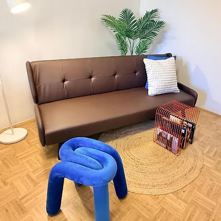 M8 Parkside One Apartment *